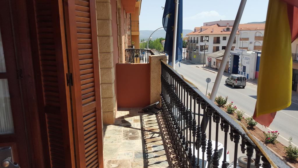 Hotel Rey Sancho IV Сантистебан-дель-Пуэрто Экстерьер фото