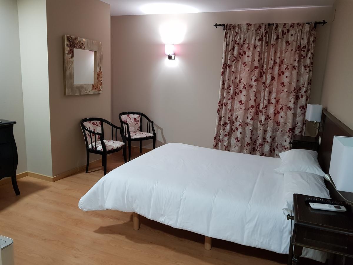 Hotel Rey Sancho IV Сантистебан-дель-Пуэрто Экстерьер фото